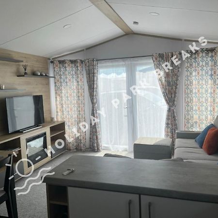 Sunset - A Relaxing Gold 3 Bed Holiday Home At Seal Bay Resort Chichester Esterno foto